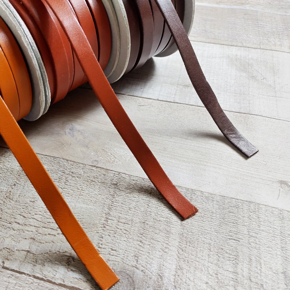 25mm Leather Strips — STUDIO MIO Bag Hardware & Sashiko Supplies